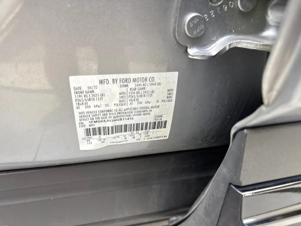 Ford Explorer photo 97