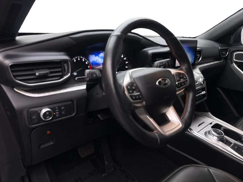 Ford Explorer photo 57