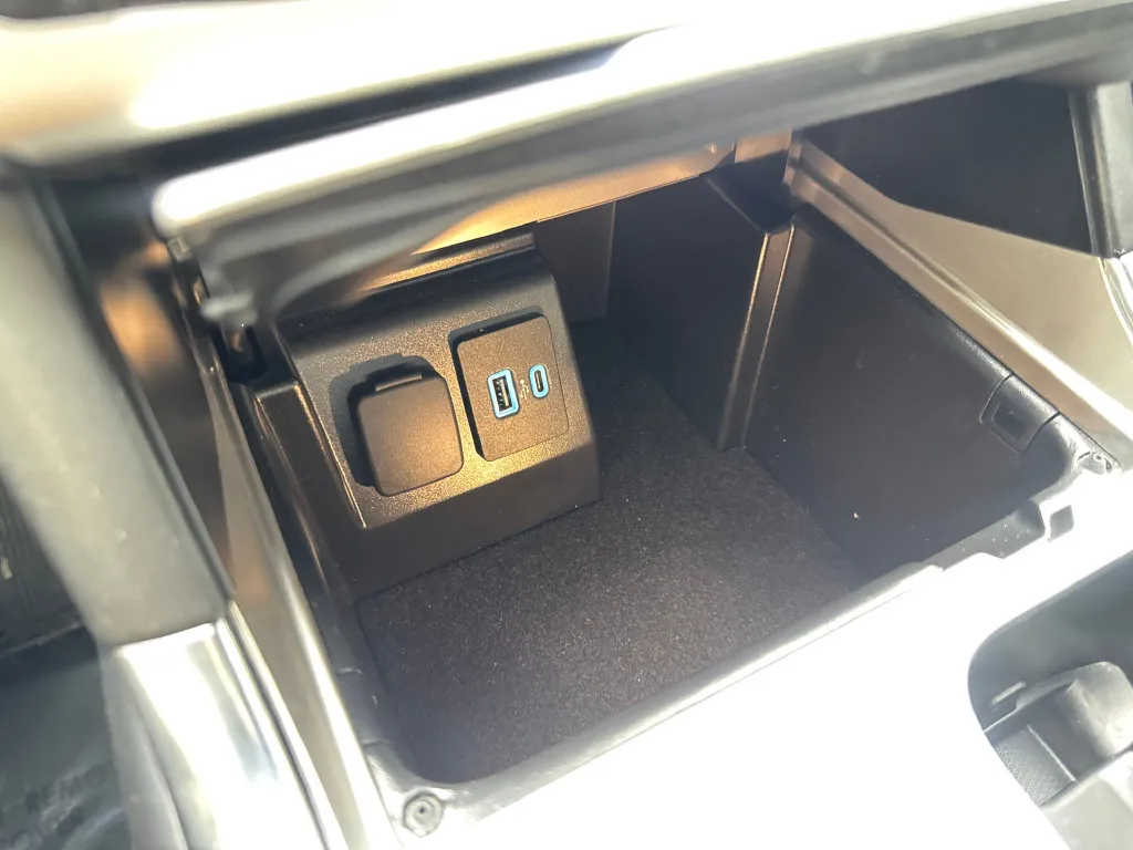 Ford Explorer photo 74