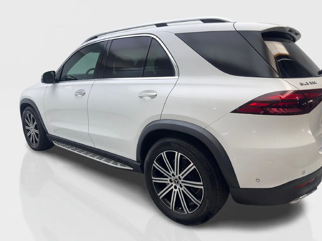 Mercedes-Benz GLE photo 16
