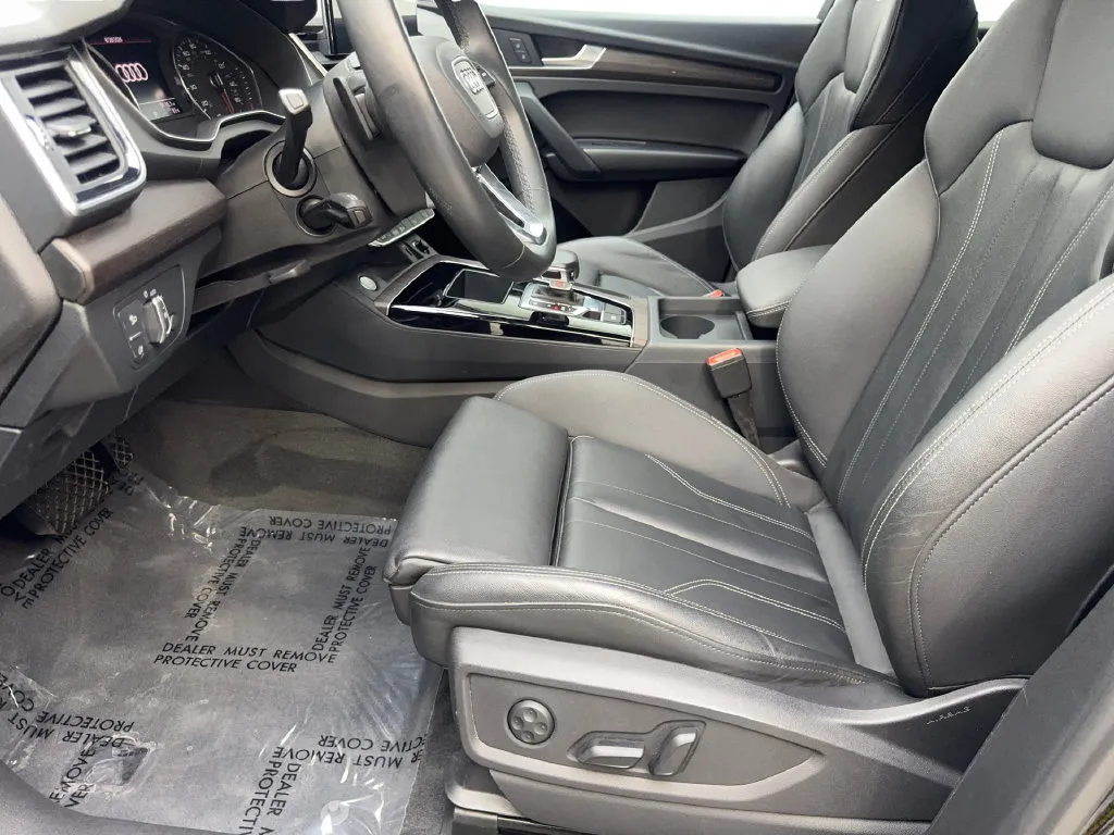 Audi Q5 photo 29