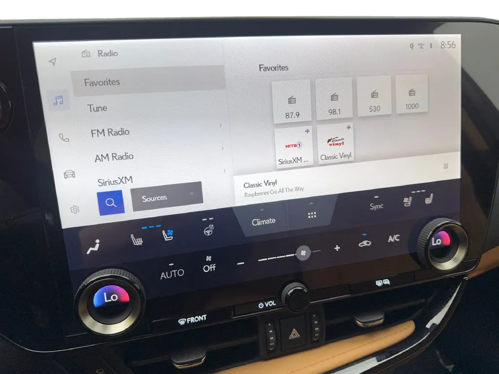 Lexus NX photo 65