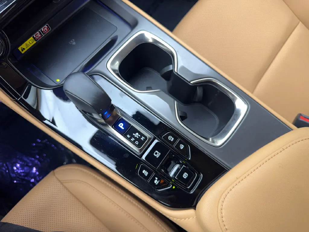 Lexus NX photo 68