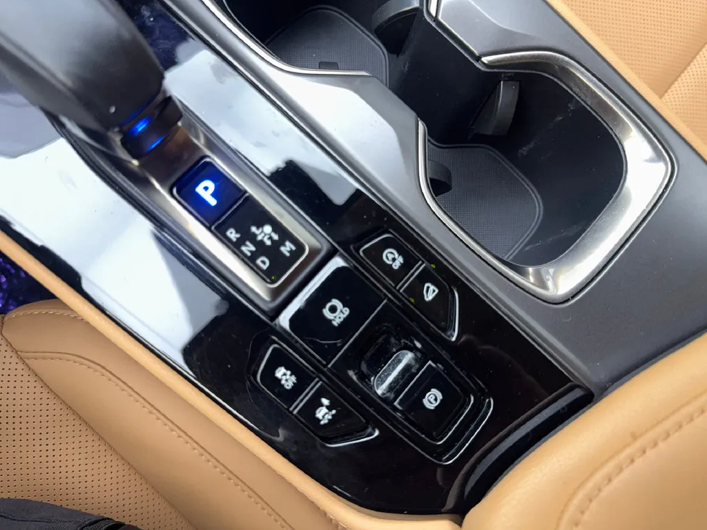 Lexus NX photo 69