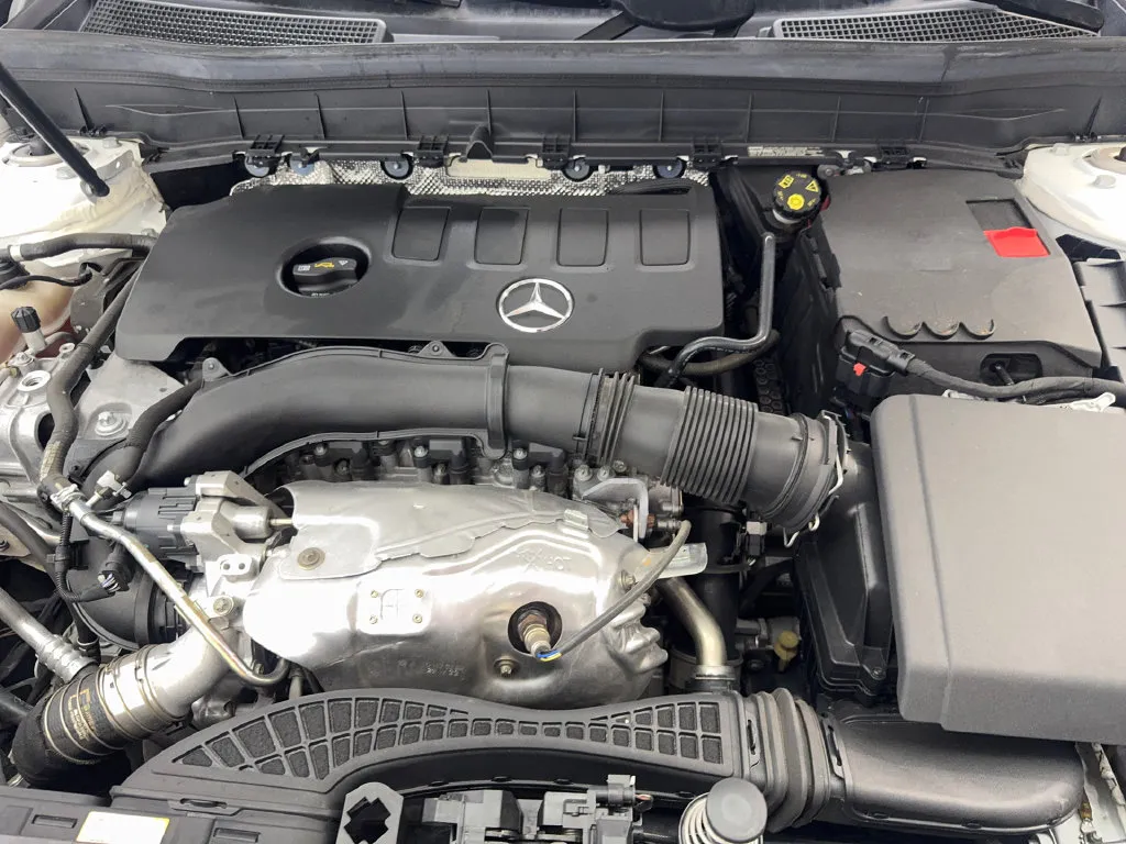 Mercedes-Benz GLB photo 82