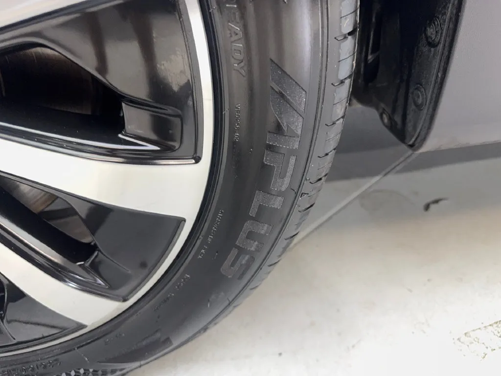 Mercedes-Benz GLB photo 95