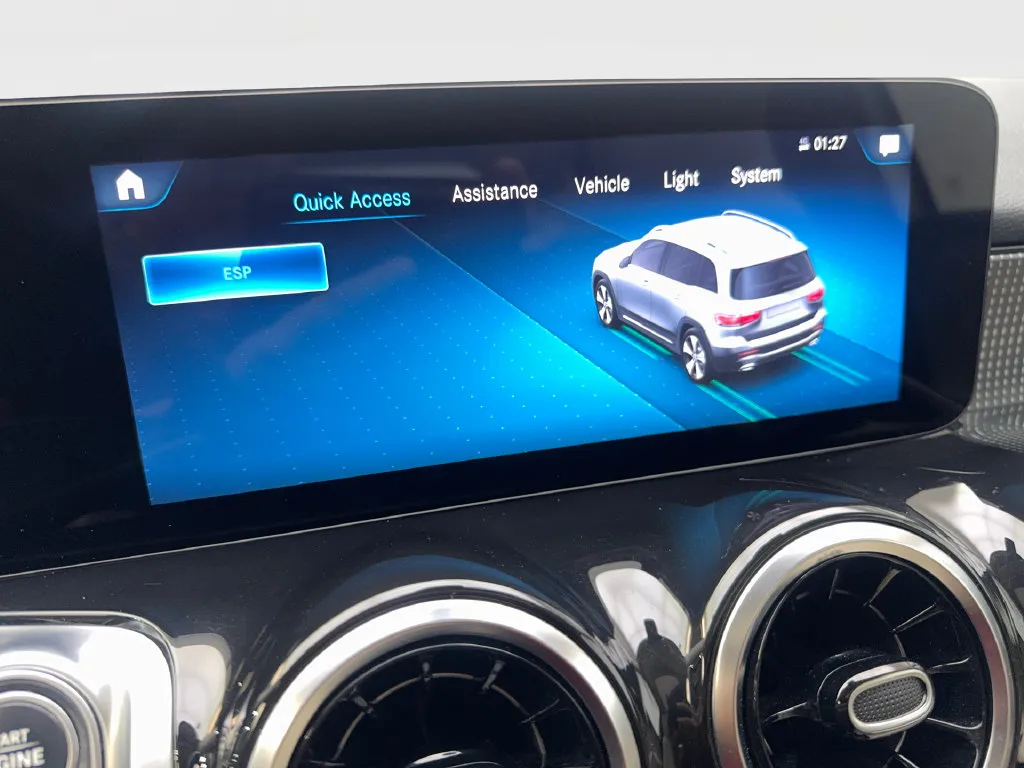 Mercedes-Benz GLB photo 69