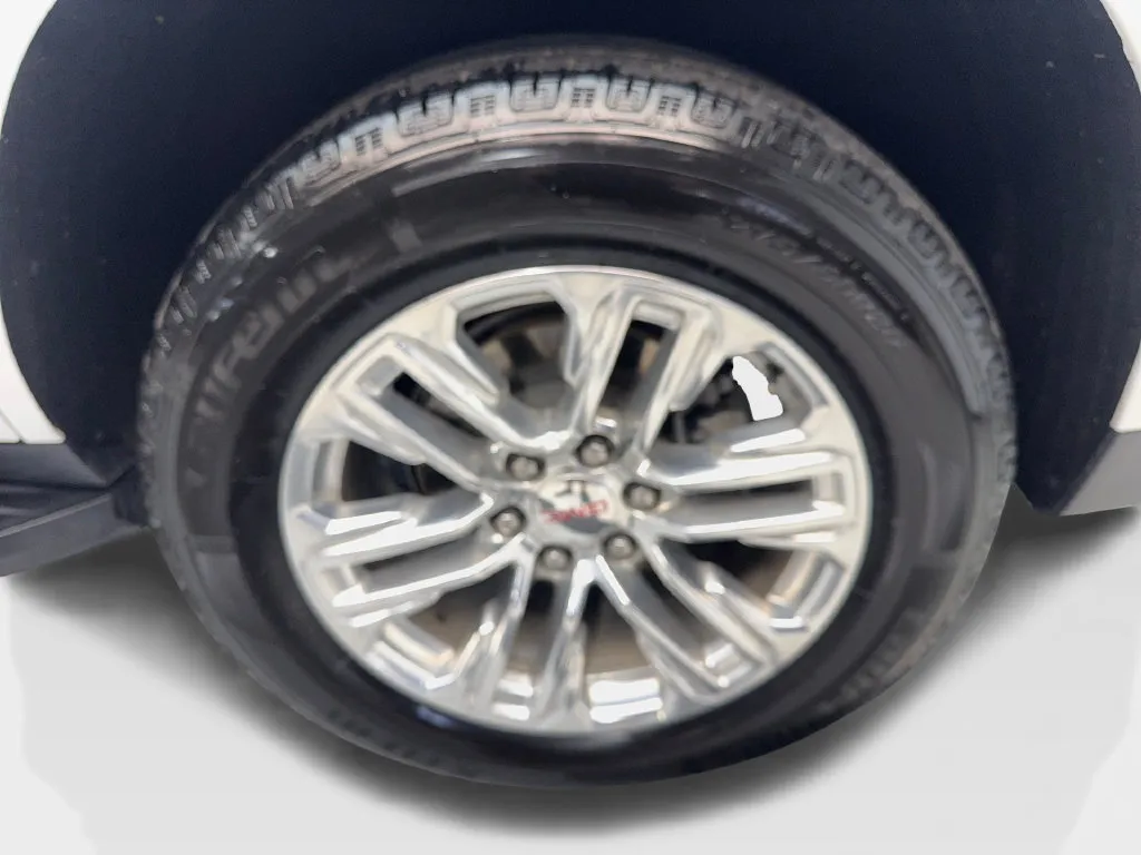 GMC Yukon photo 96
