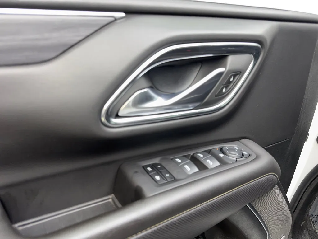 GMC Yukon photo 35