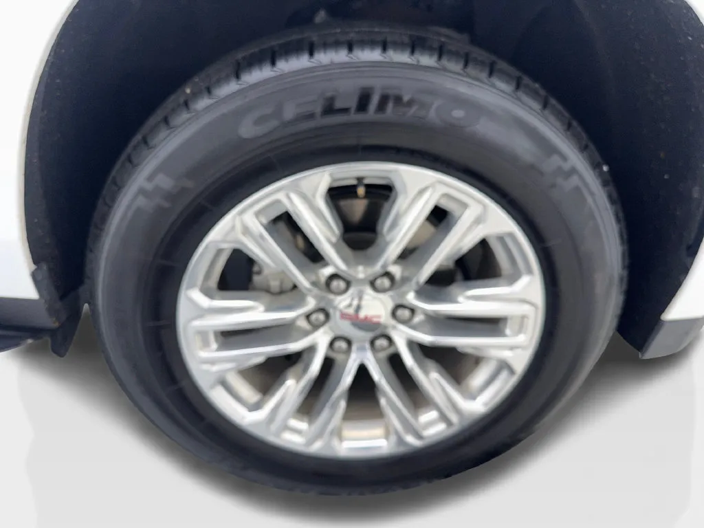 GMC Yukon photo 94