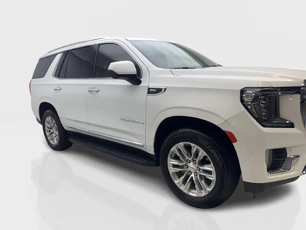 GMC Yukon photo 14