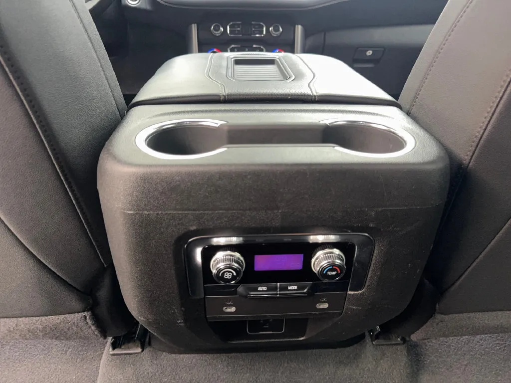 GMC Yukon photo 80