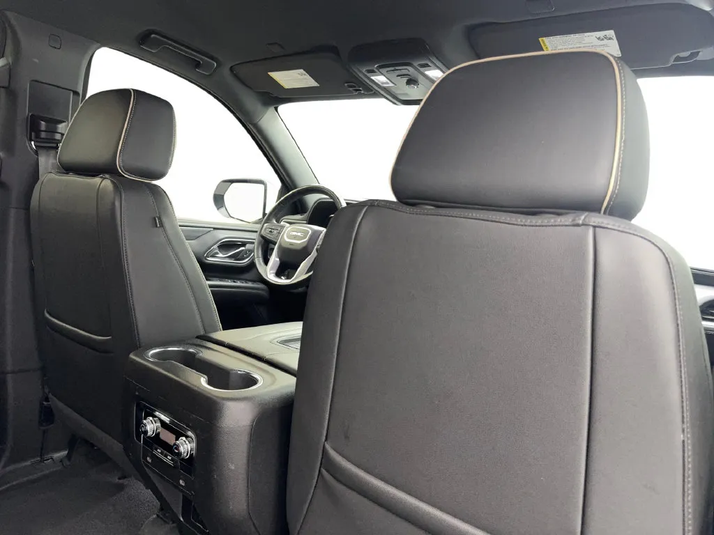 GMC Yukon photo 48
