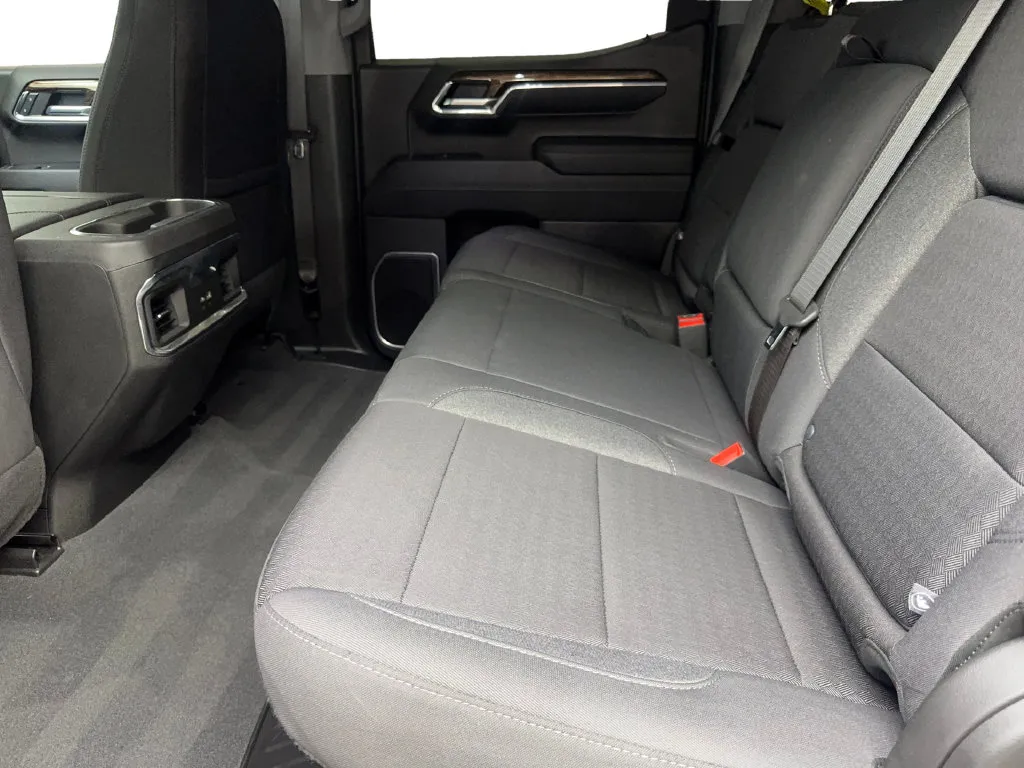 GMC Sierra photo 35