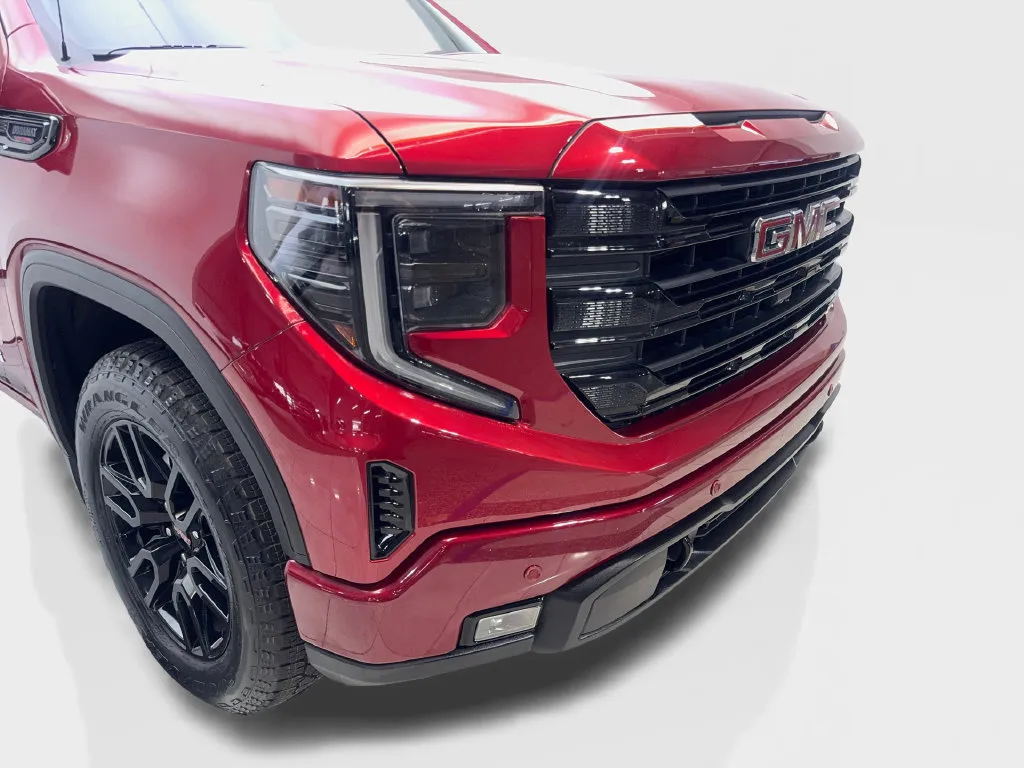 GMC Sierra photo 16