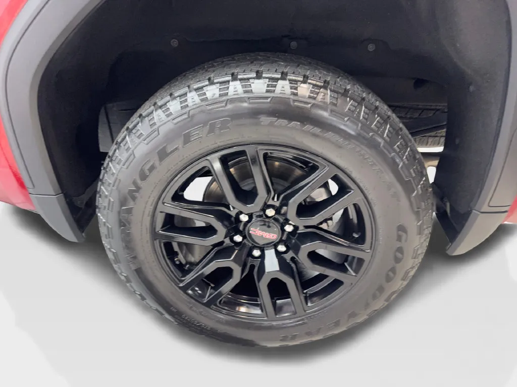 GMC Sierra photo 86
