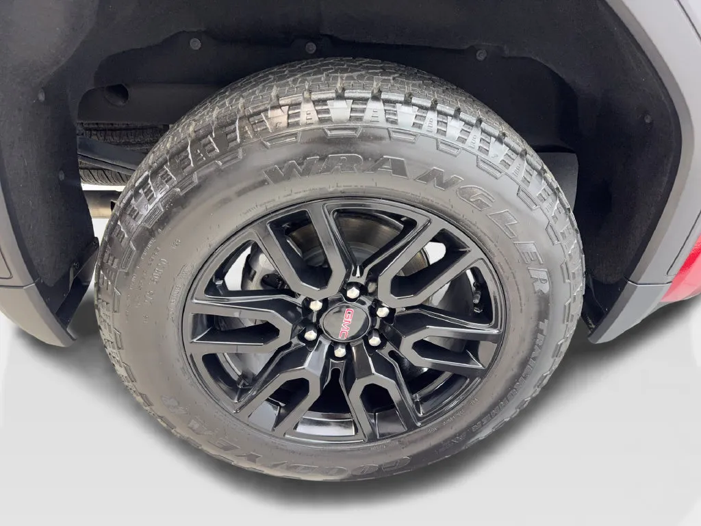 GMC Sierra photo 85