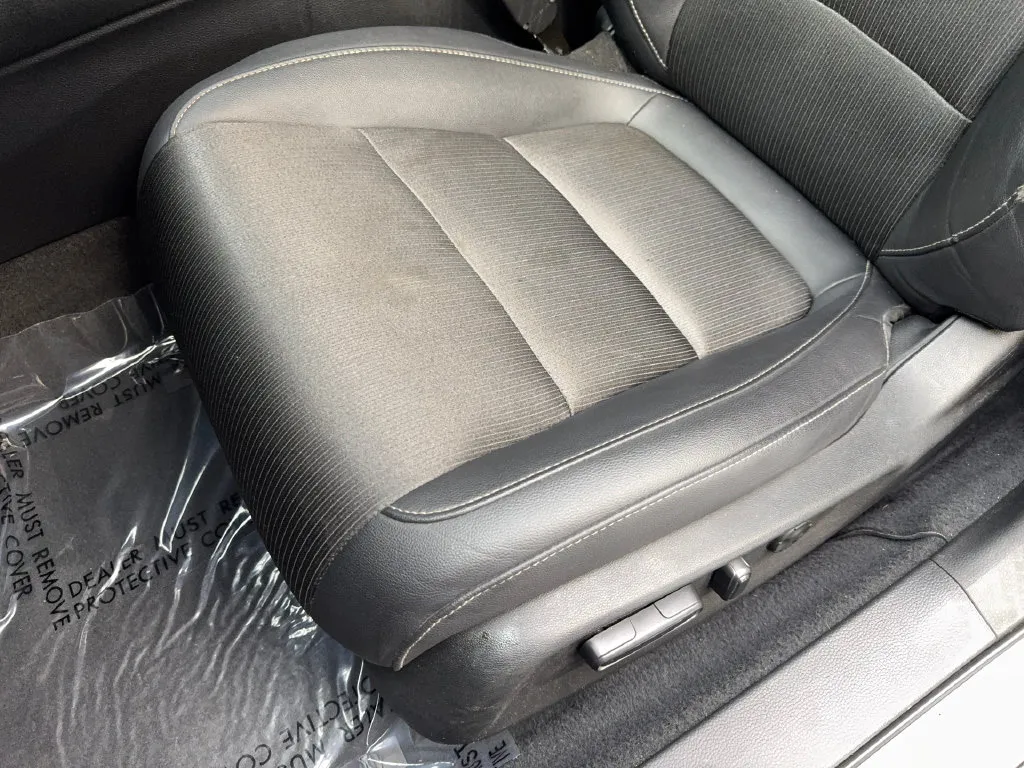 Honda Accord photo 30