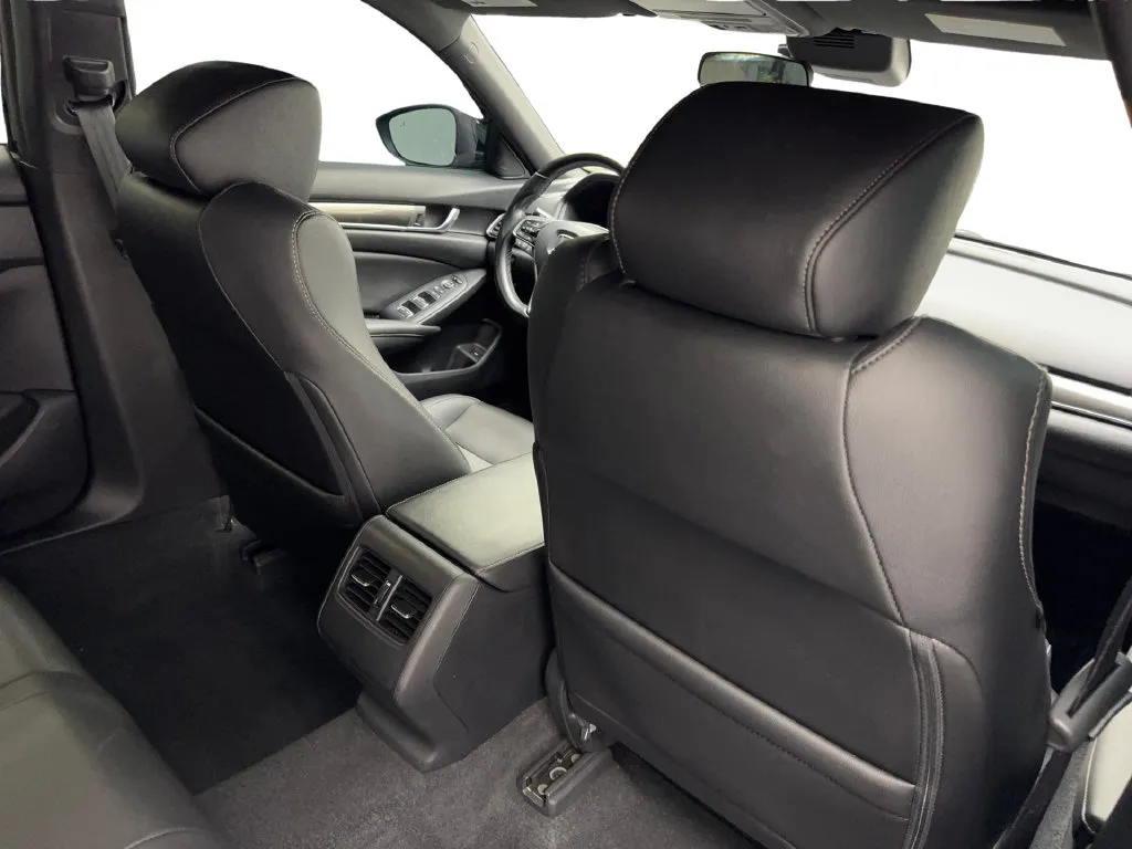 Honda Accord photo 43