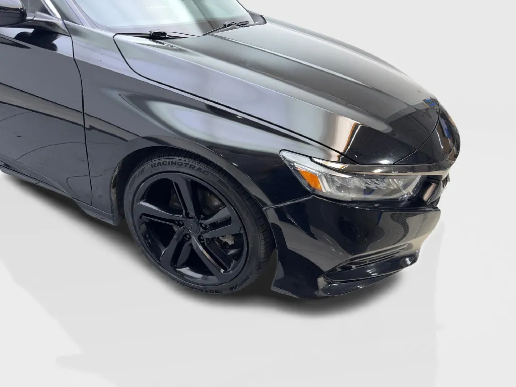Honda Accord photo 21