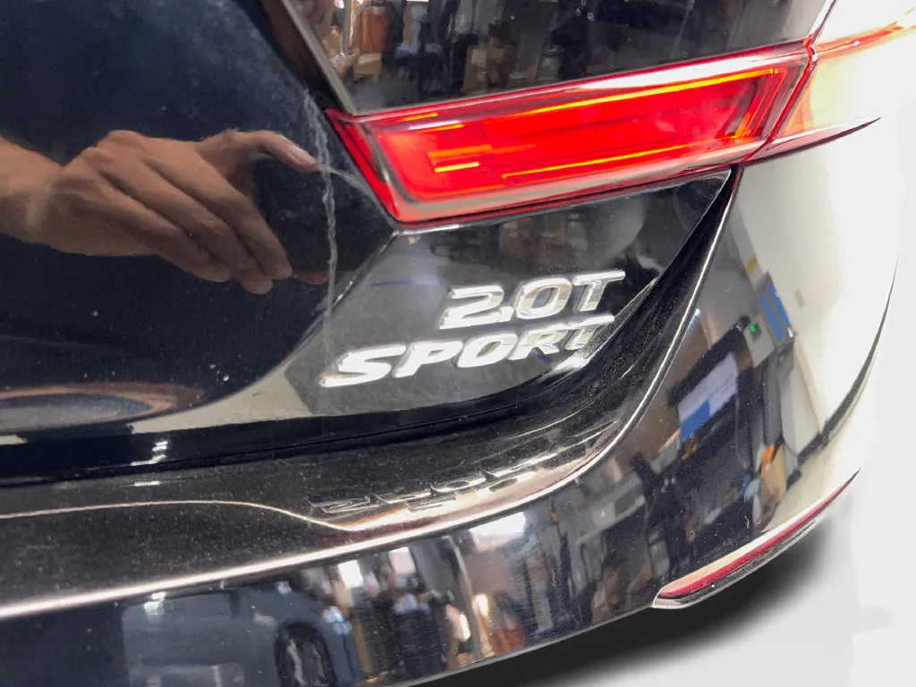 Honda Accord photo 26