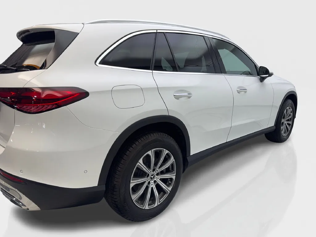 Mercedes-Benz GLC photo 15