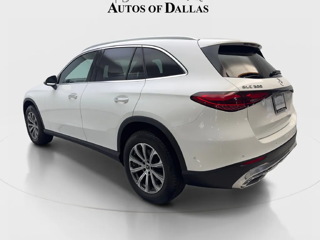 Mercedes-Benz GLC photo 10