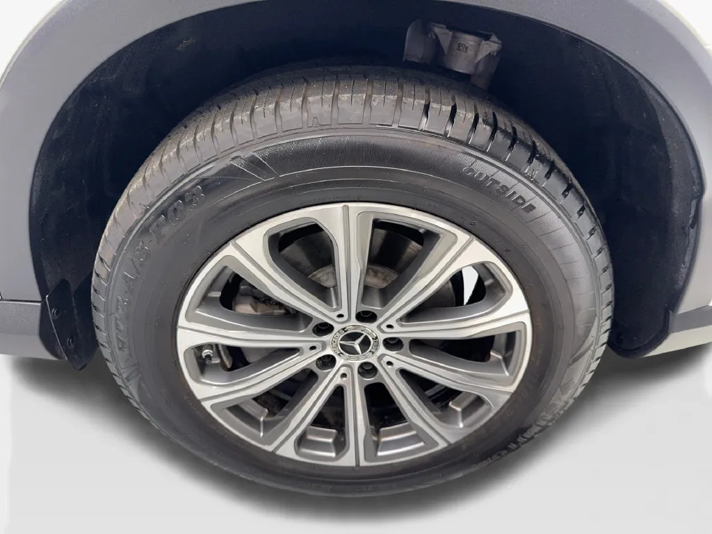 Mercedes-Benz GLC photo 82
