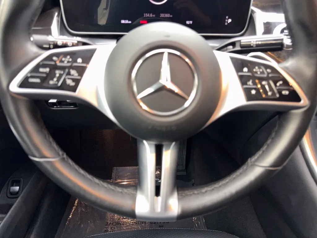 Mercedes-Benz GLC photo 56