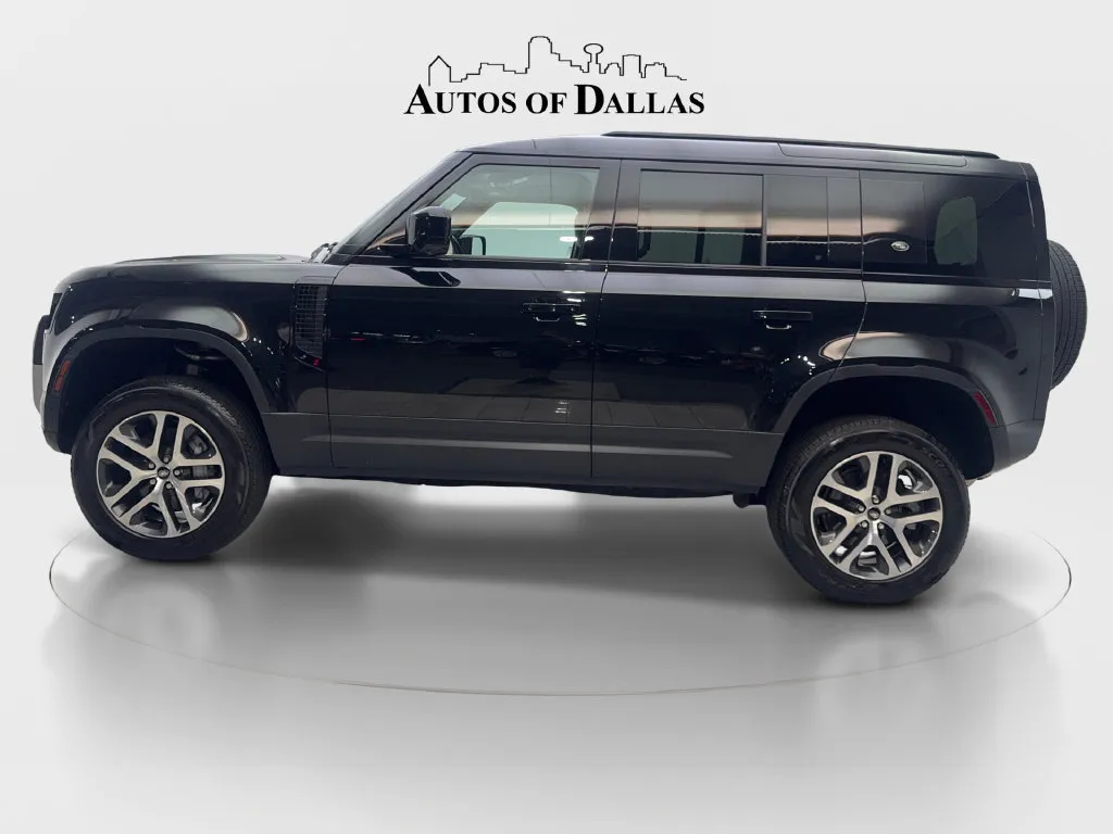 Land Rover Defender photo 6