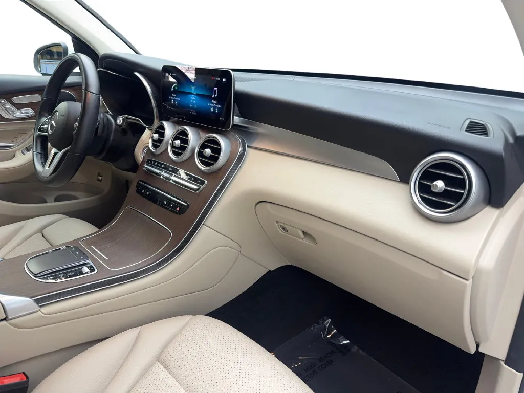 Mercedes-Benz GLC photo 51