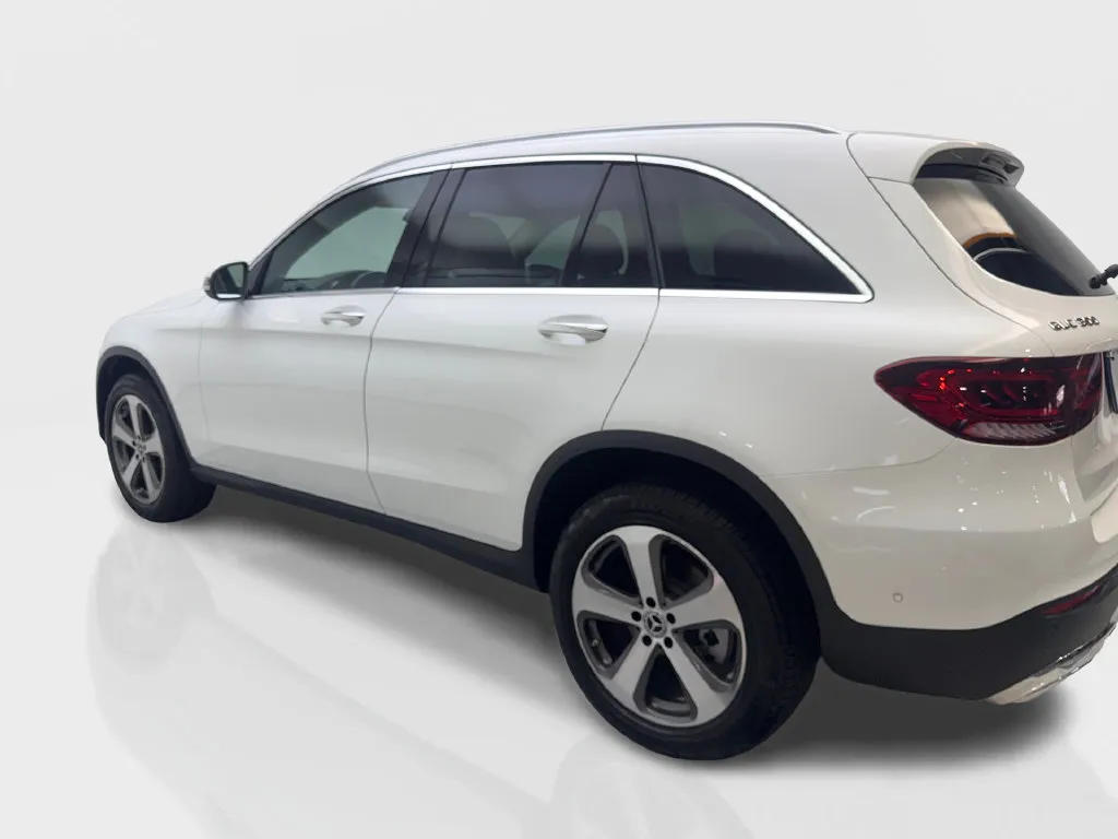 Mercedes-Benz GLC photo 16