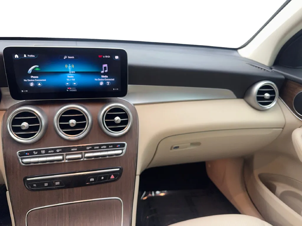 Mercedes-Benz GLC photo 53