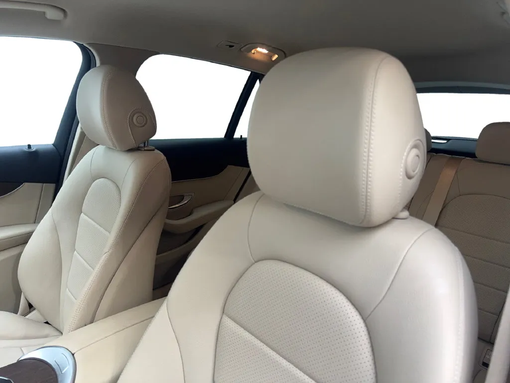 Mercedes-Benz GLC photo 28