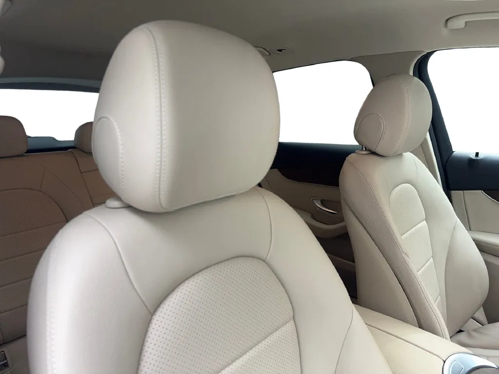 Mercedes-Benz GLC photo 45