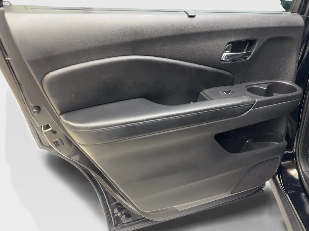 Honda Pilot photo 39