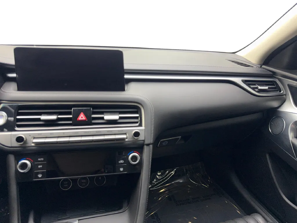 Genesis G70 photo 56