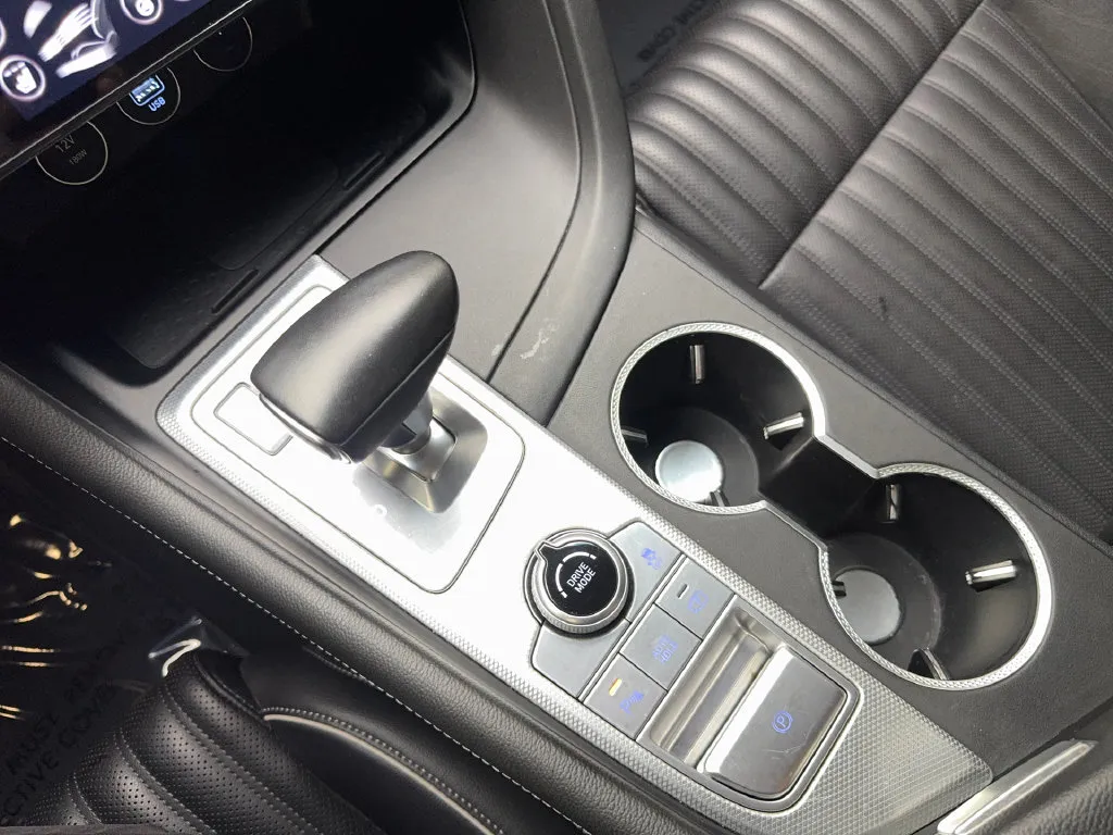Genesis G70 photo 70