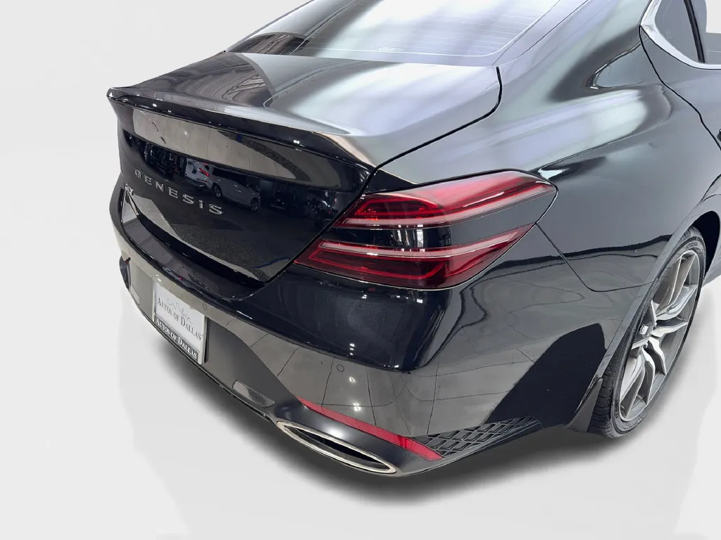 Genesis G70 photo 20