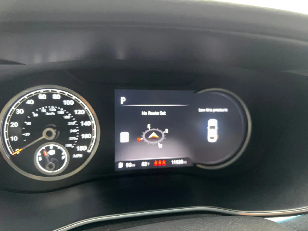 Genesis G70 photo 61
