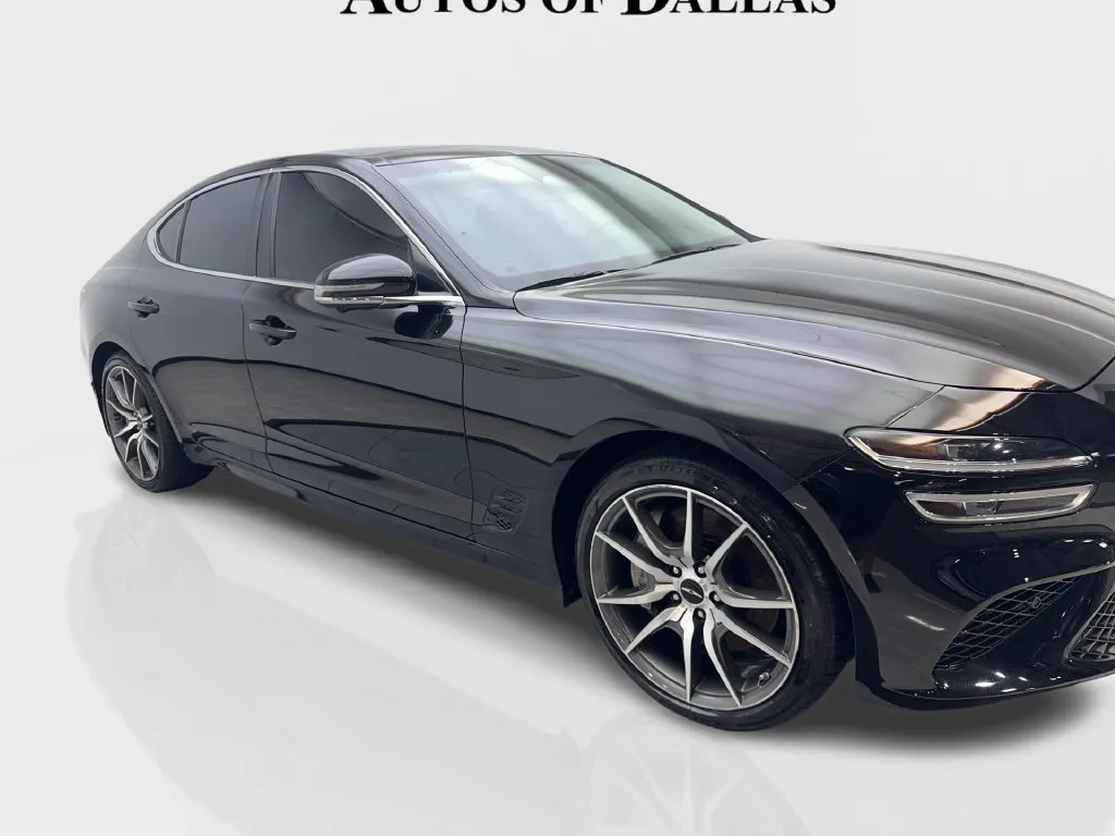 Genesis G70 photo 14