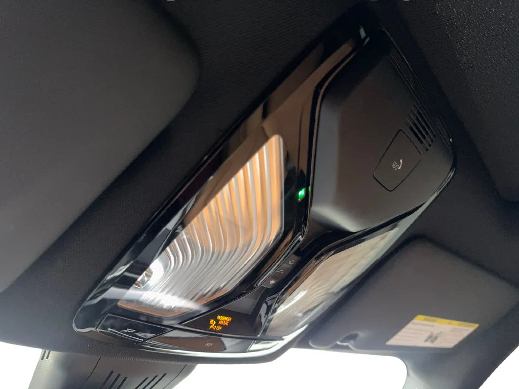 BMW i4 photo 77