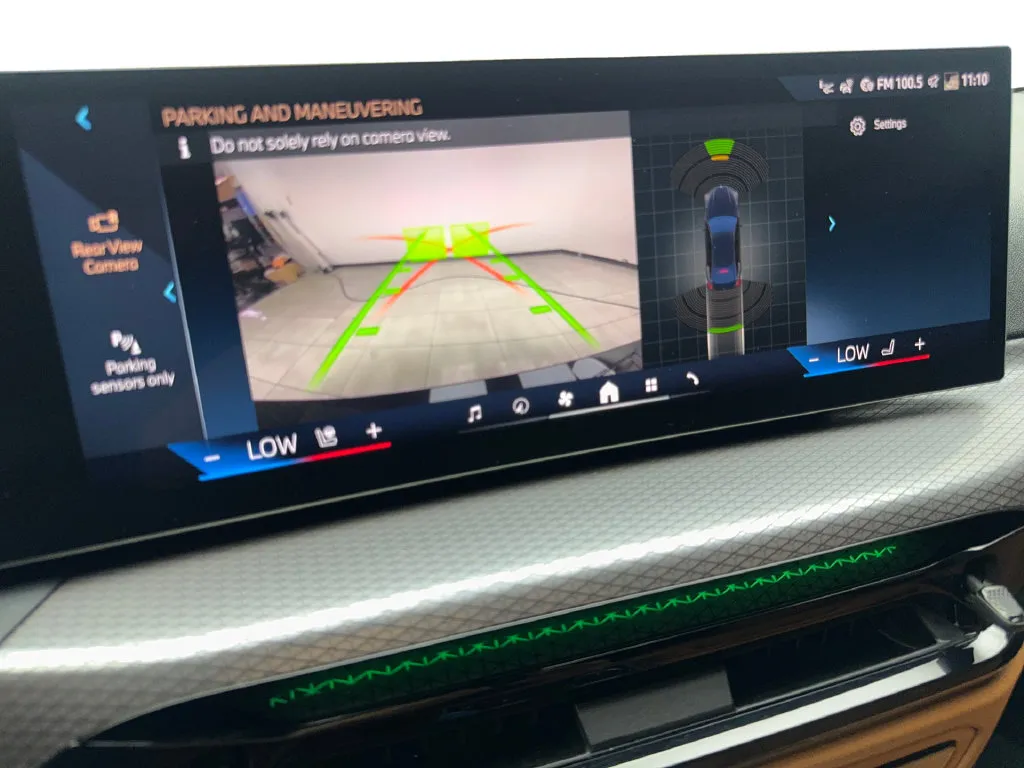 BMW i4 photo 68