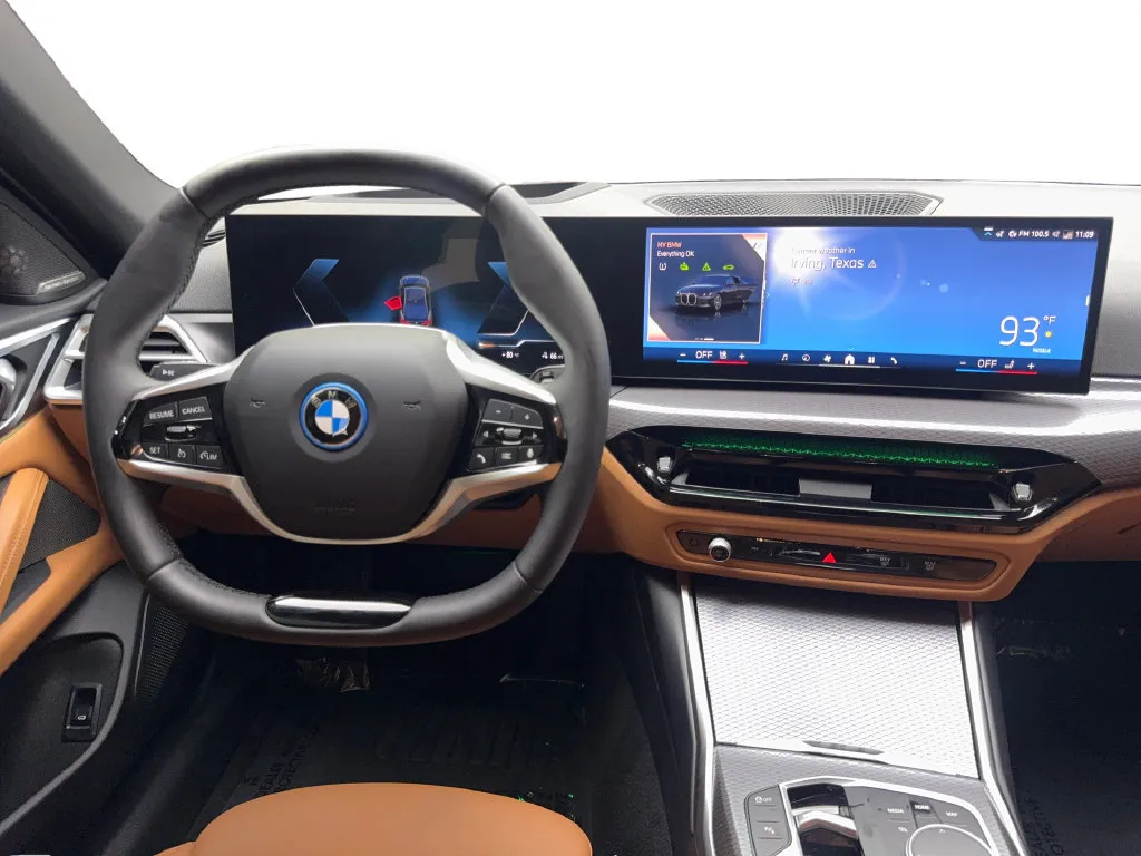 BMW i4 photo 56