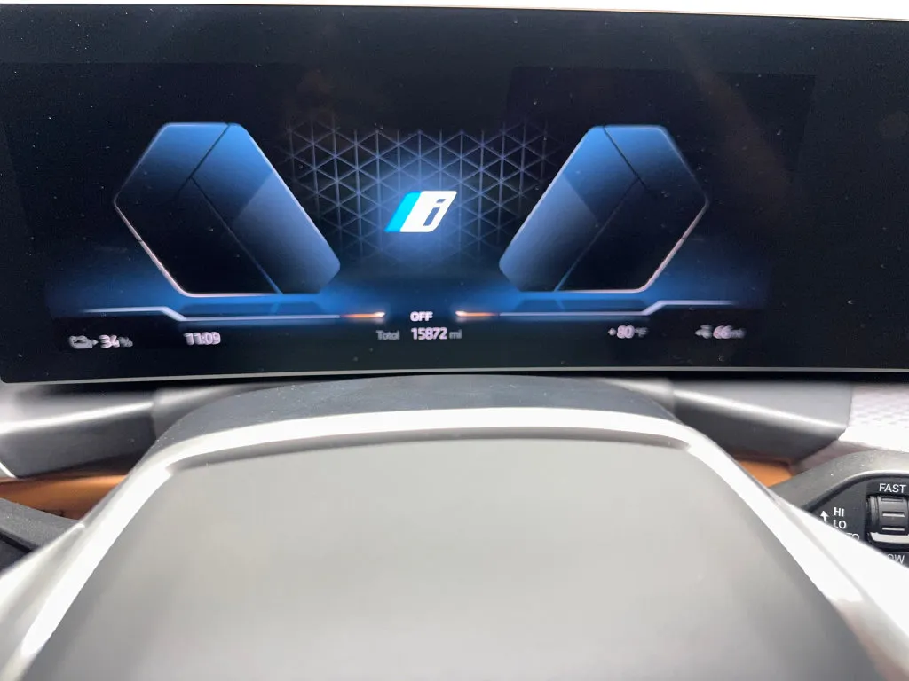 BMW i4 photo 62