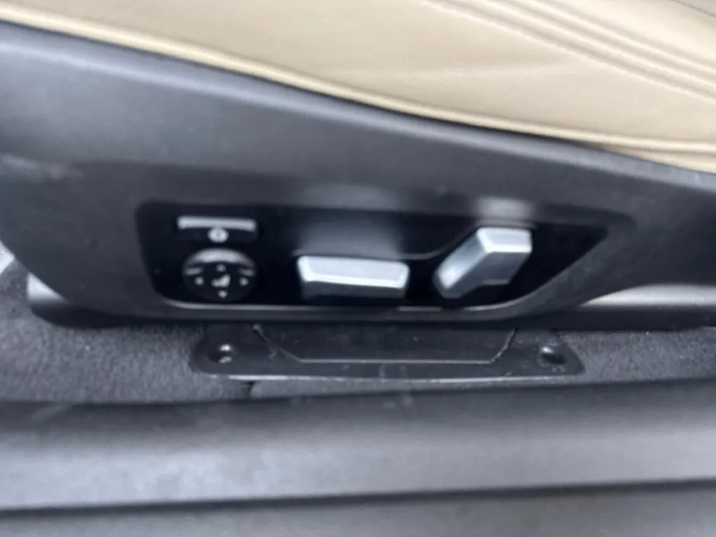 BMW 4 Series photo 32
