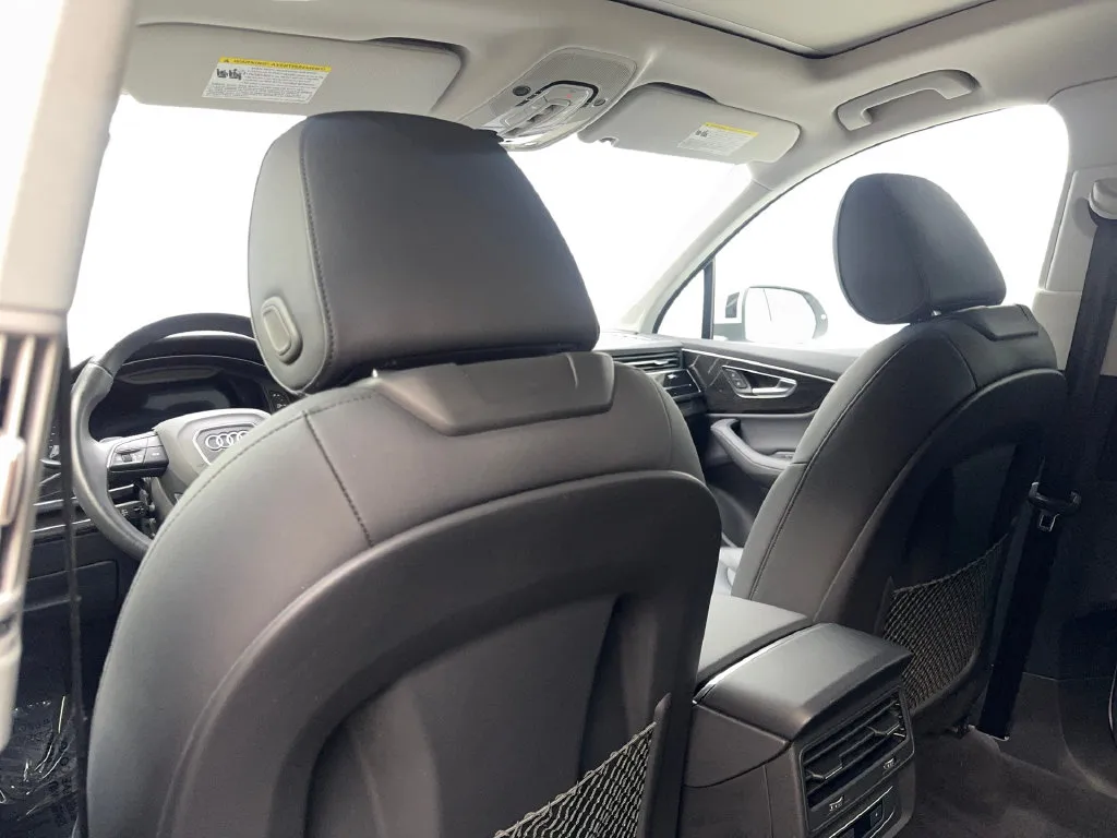 Audi Q7 photo 39