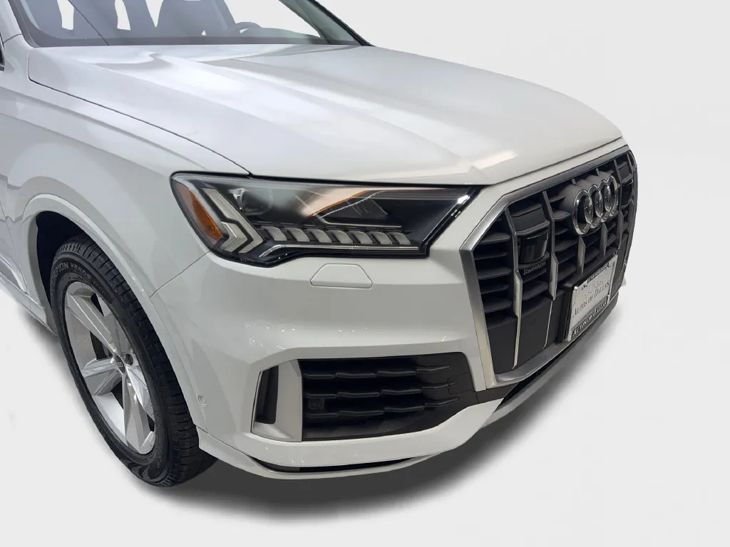 Audi Q7 photo 19