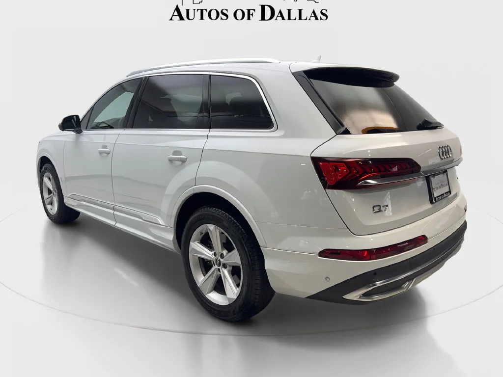 Audi Q7 photo 10