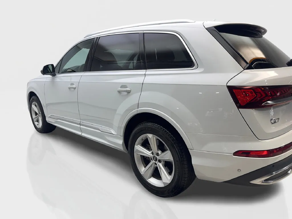 Audi Q7 photo 16